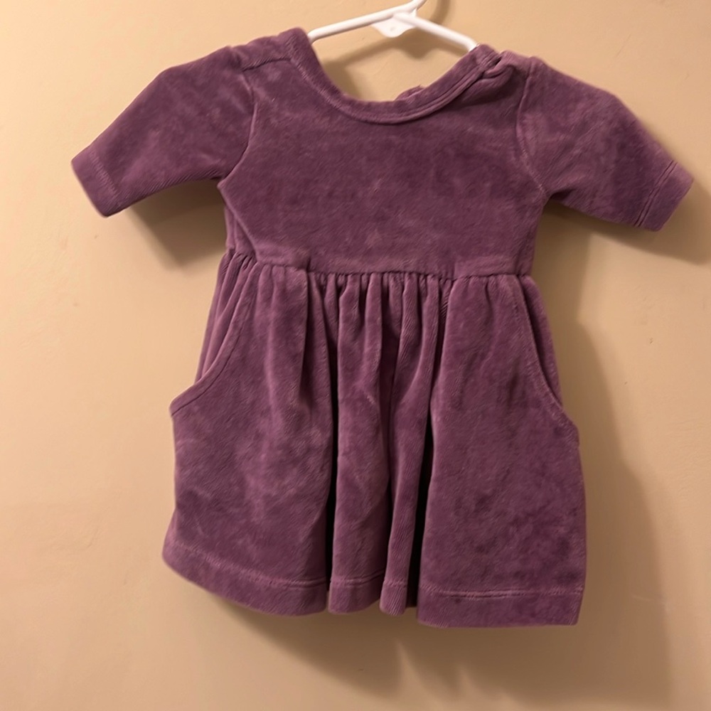 Ruffle butts dress and leggings